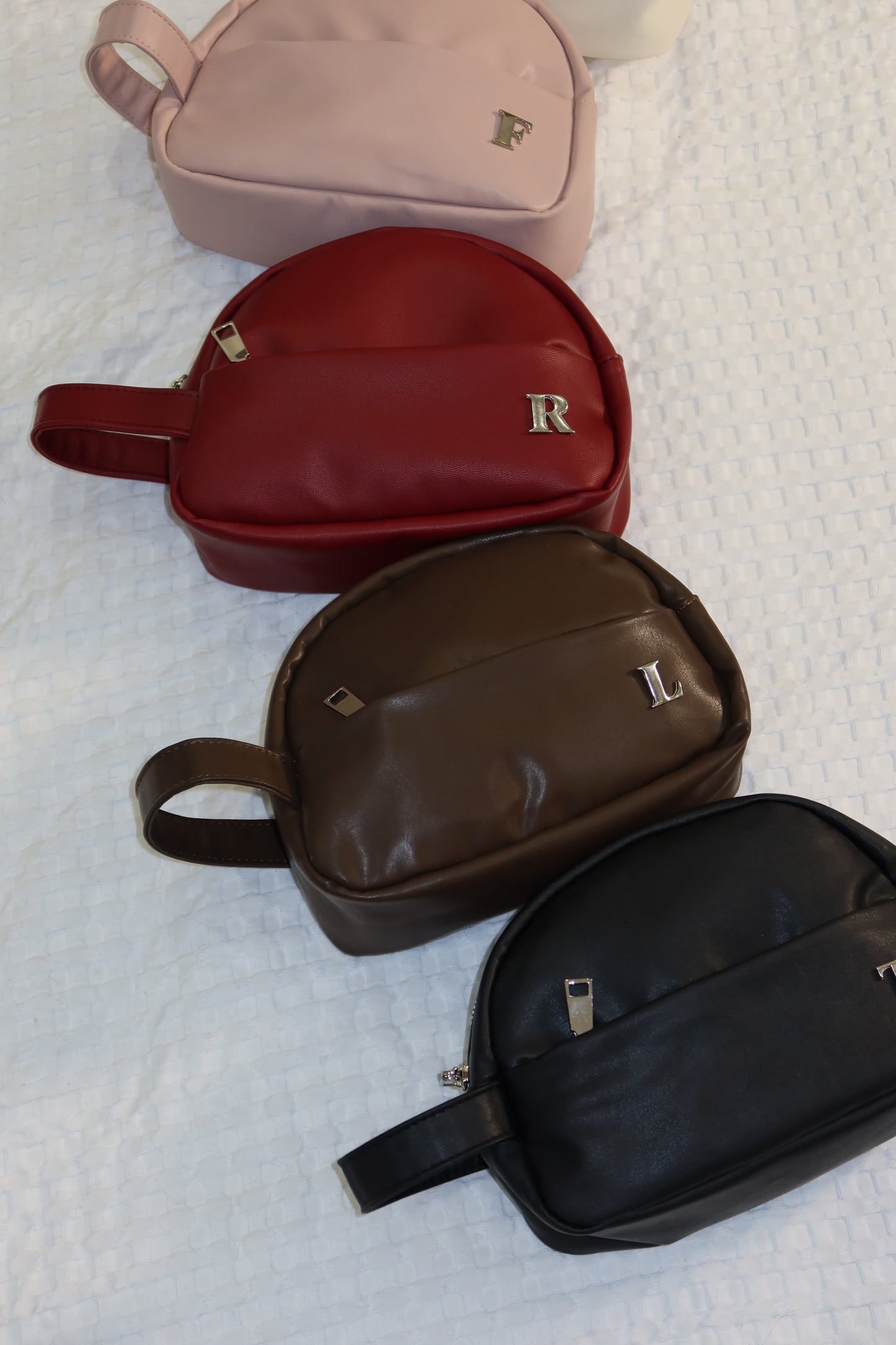 POUCH BAG