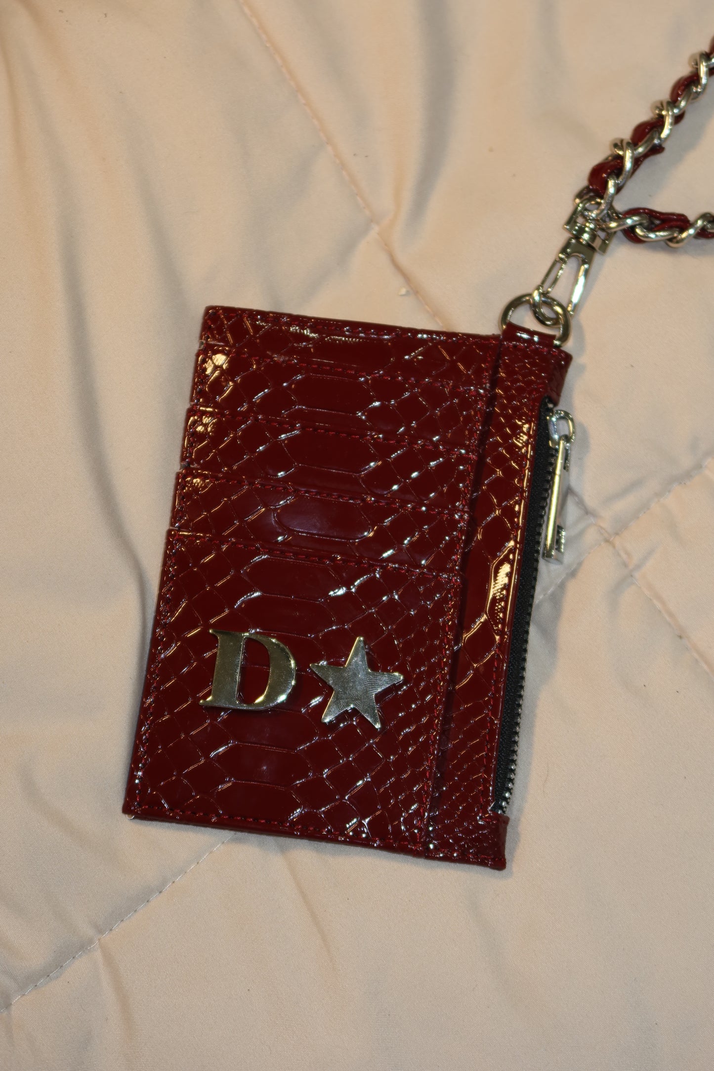 CARDHOLDER CHERRY