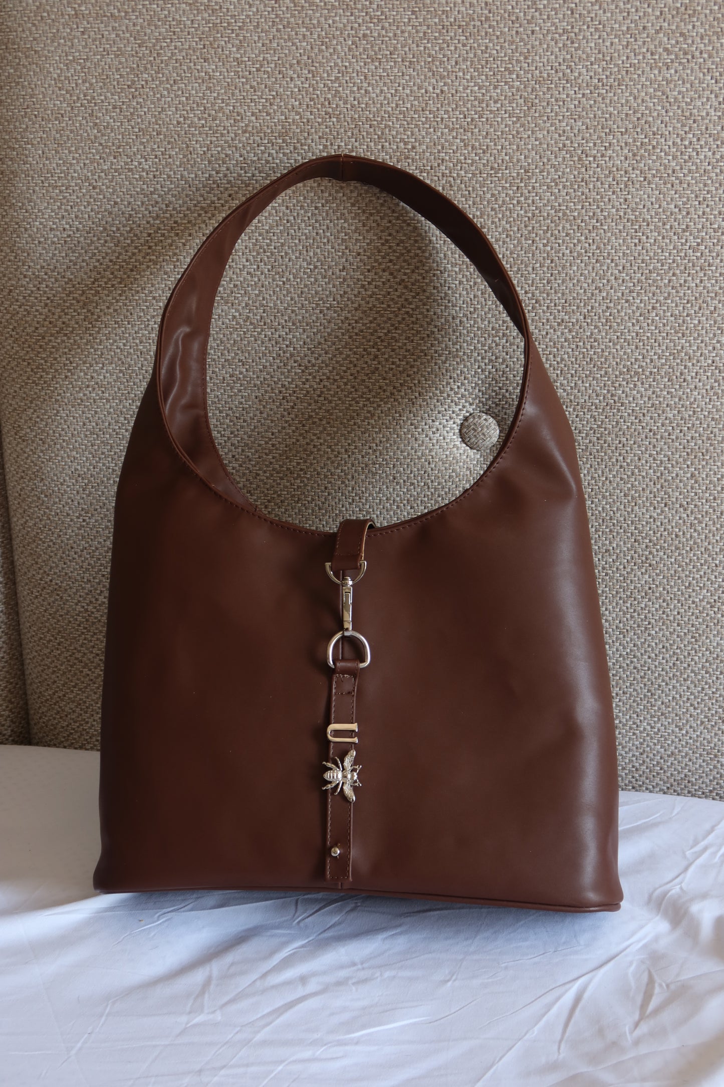 CASUAL TOTE