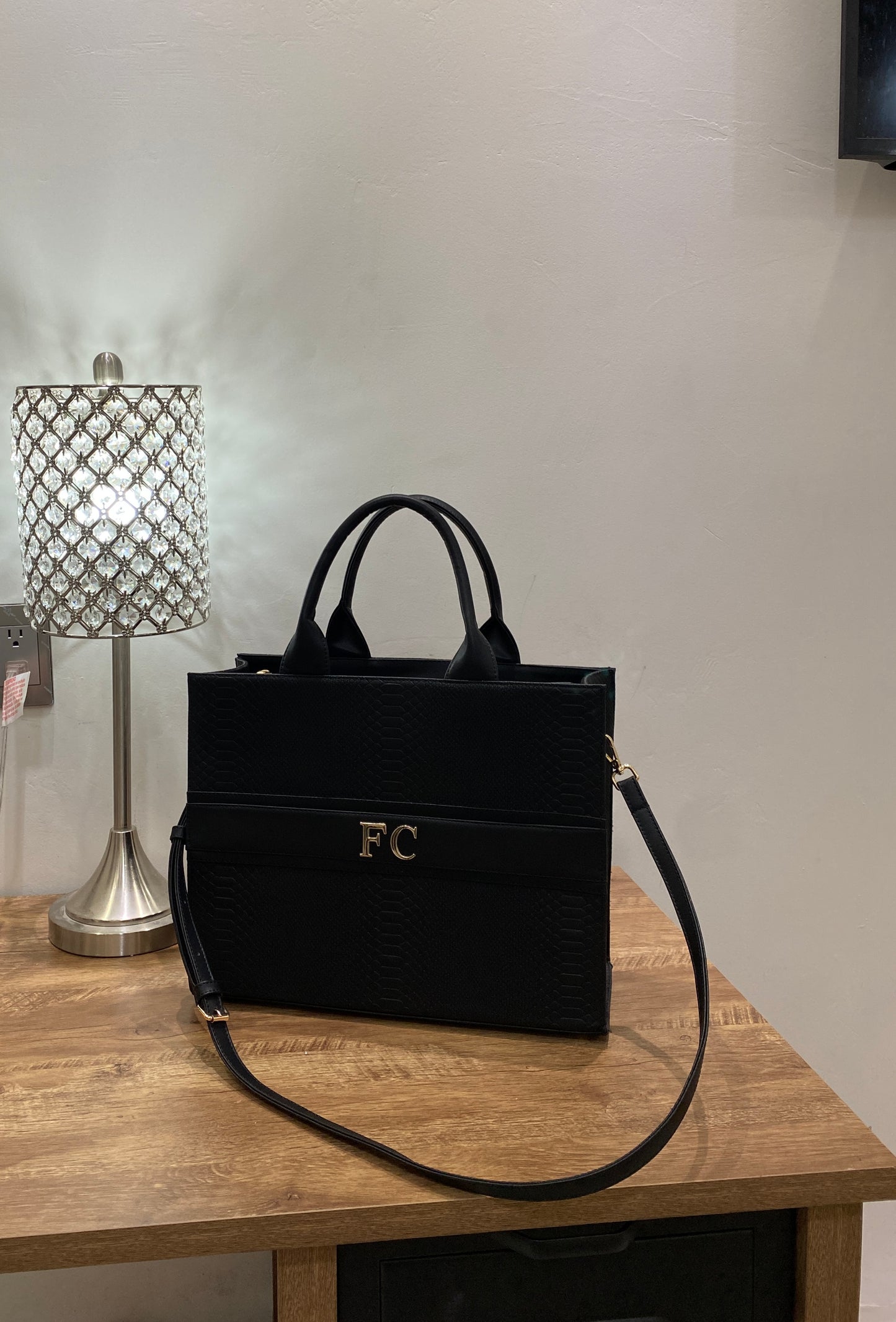 MAXI TOTE NEGRO