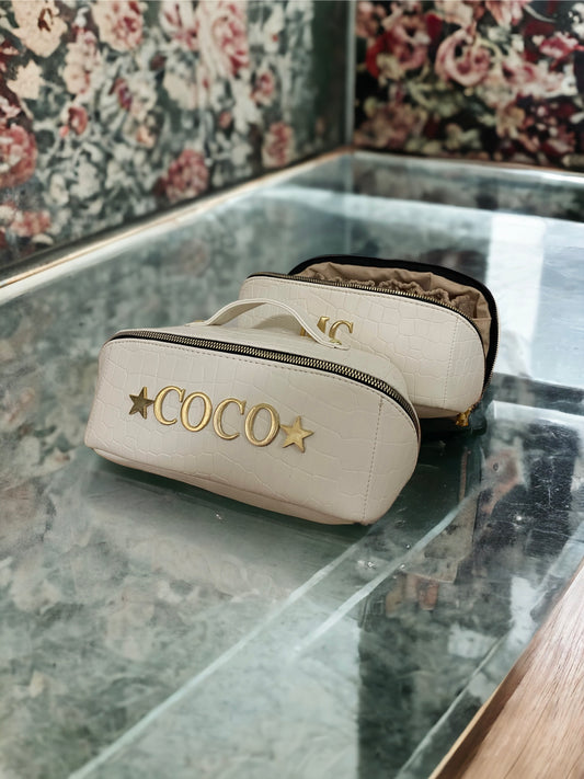 Latte toiletry bag