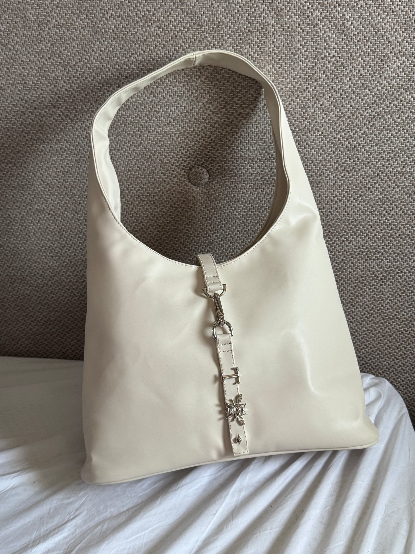 CASUAL TOTE