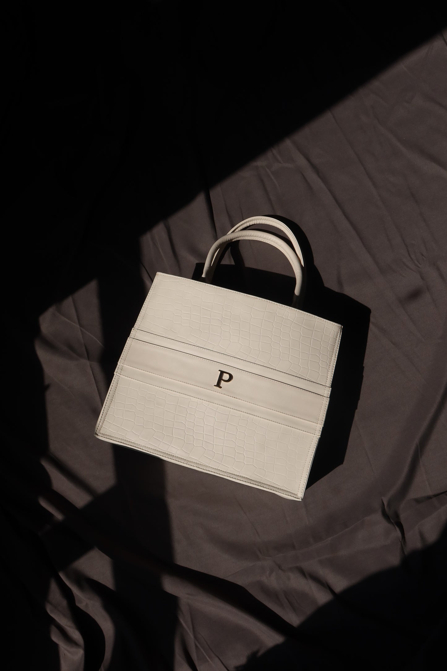 BOOK TOTE