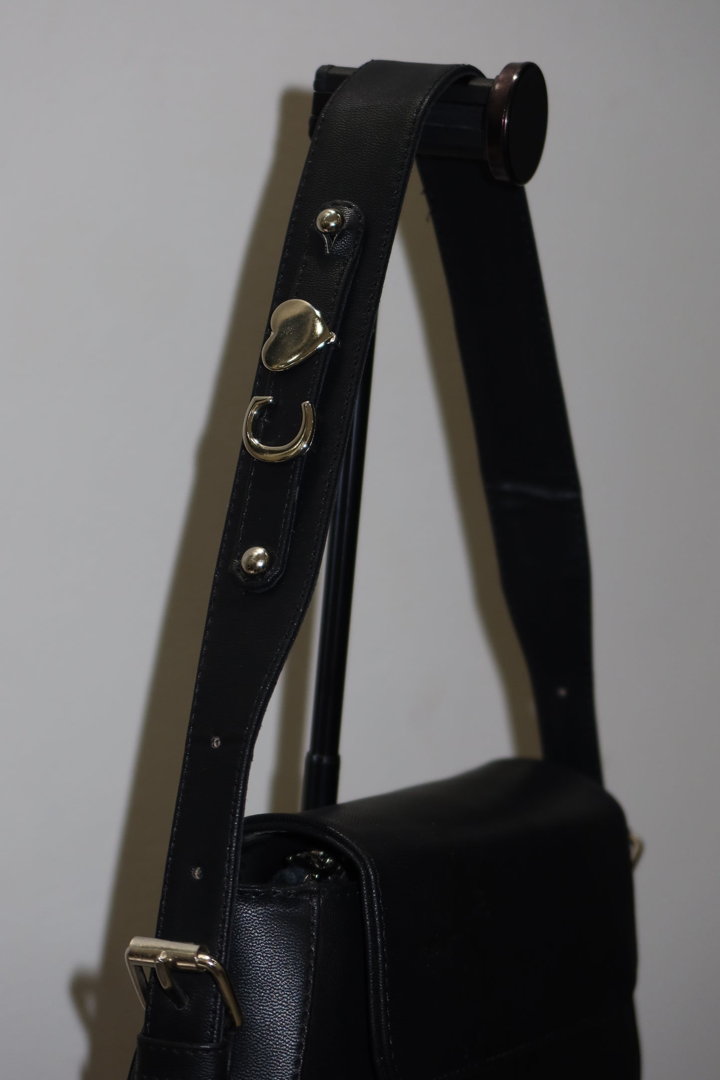SHOULDER BAG