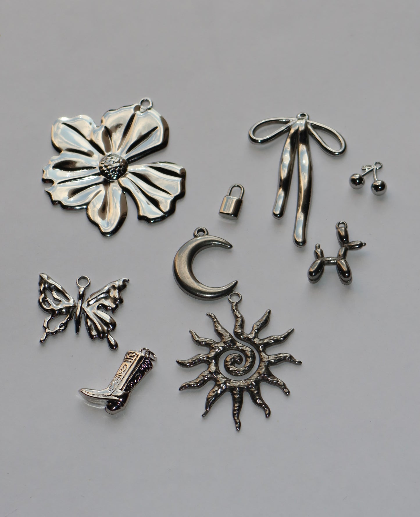 CHARM NECKLACE PLATEADO