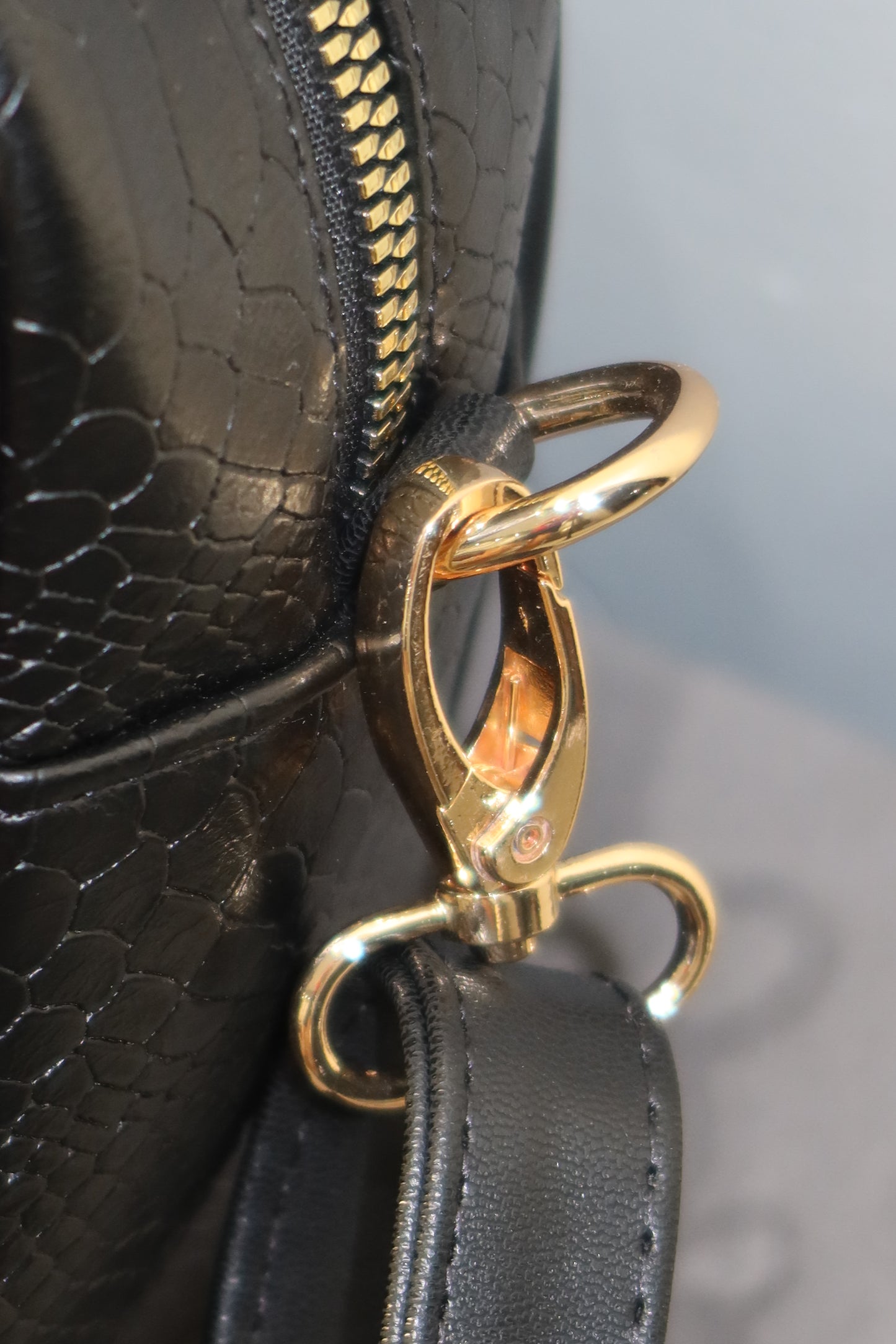 CROSSBODY NEGRO