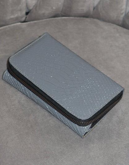 THE GLOSSY WALLET