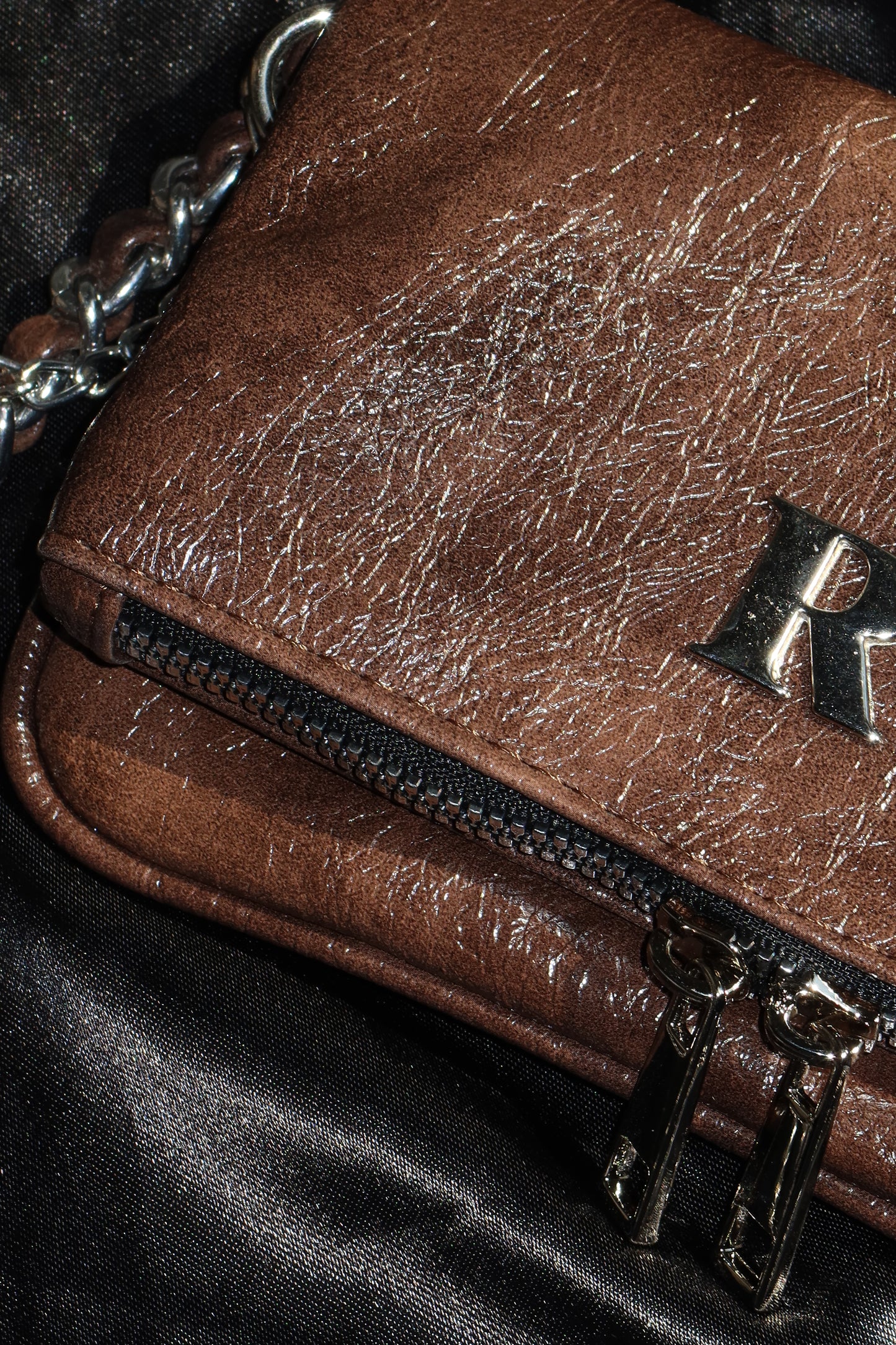 BABY KIARA GLOSSY MOCKA