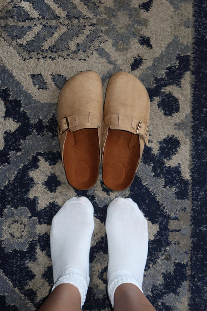 CLOGS