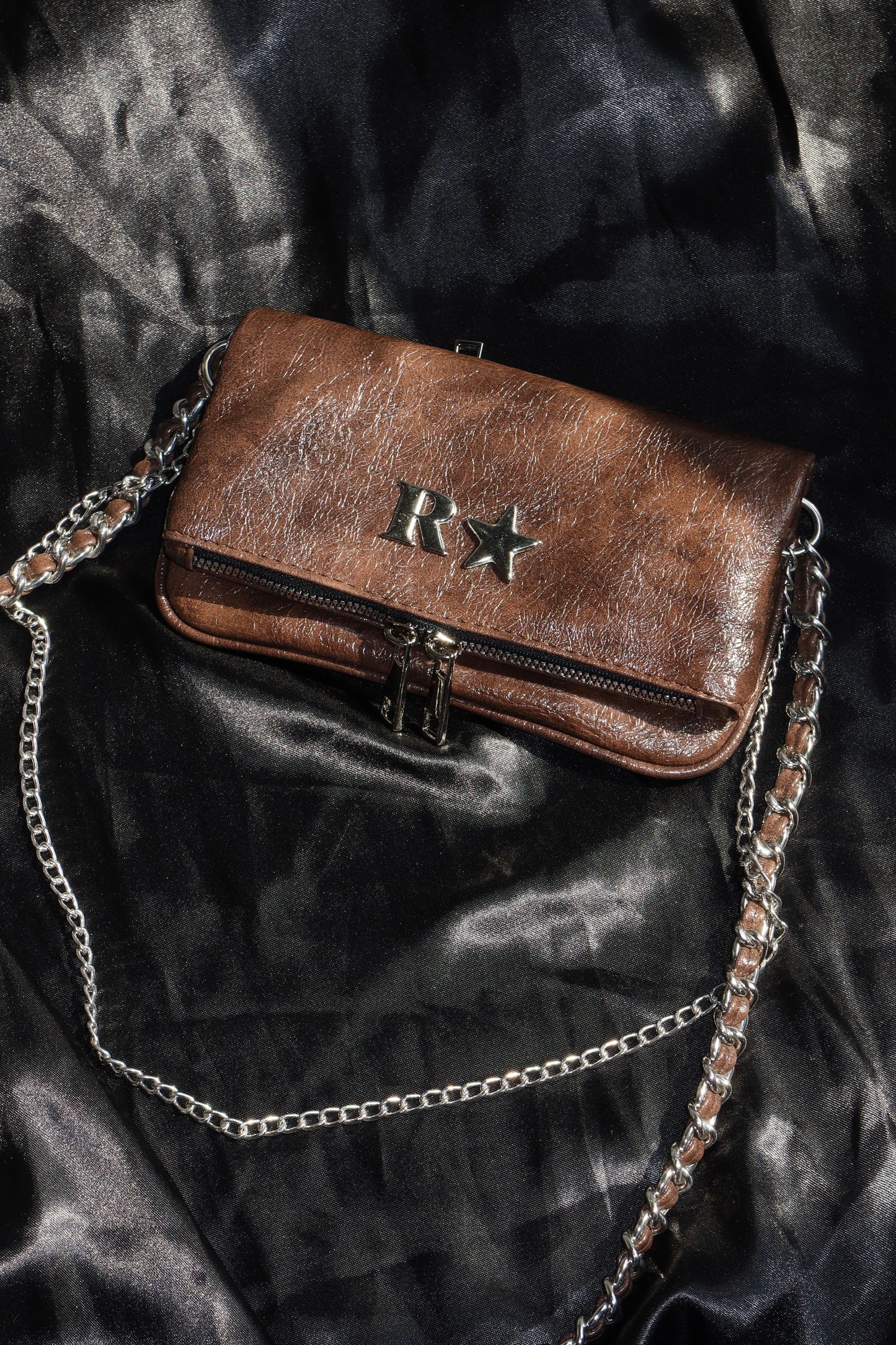 BABY KIARA GLOSSY MOCKA