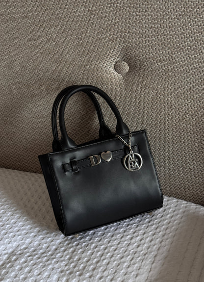 ZORI TOTE