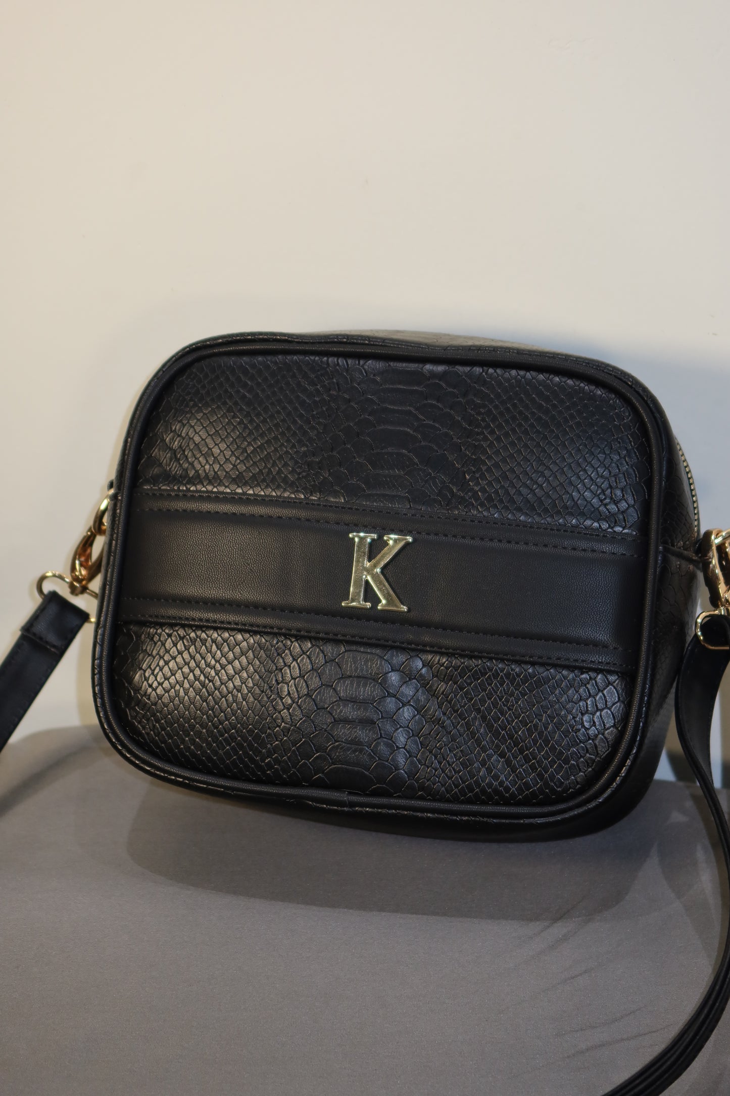 CROSSBODY NEGRO