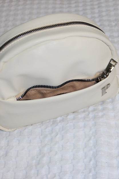 POUCH BAG